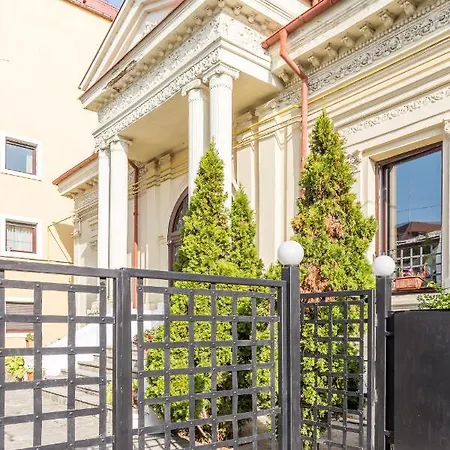 Apartment Nostalgia Ii