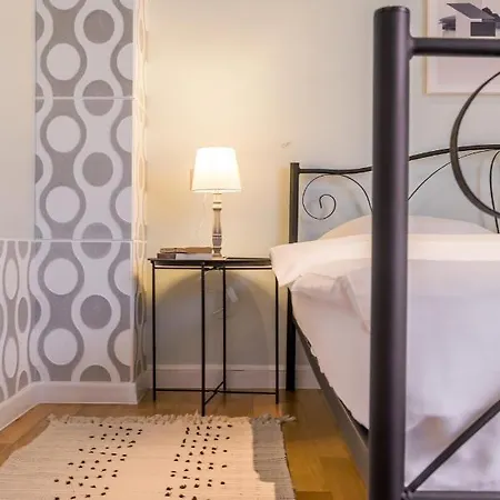 Nostalgia Ii * Bucharest